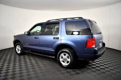 2004 Ford Explorer XLT