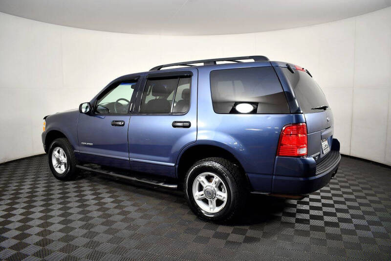 2004 Ford Explorer XLT