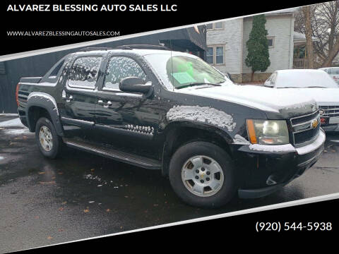 2007 Chevrolet Avalanche for sale at ALVAREZ BLESSING AUTO SALES LLC in Green Bay WI