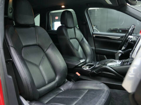 2018 Porsche Cayenne S