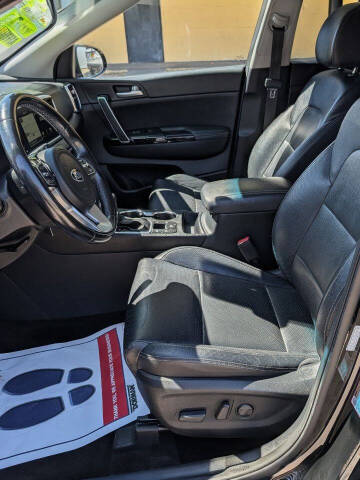 2020 Kia Sportage EX
