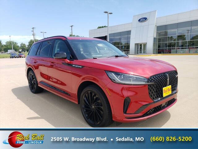 2025 Lincoln Aviator Reserve's photo