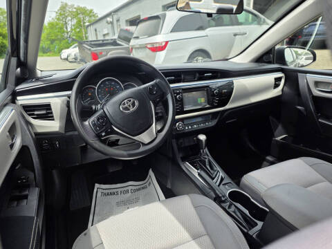 2015 Toyota Corolla LE