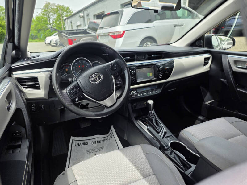 2015 Toyota Corolla LE
