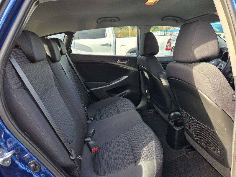 2016 Hyundai Accent SE