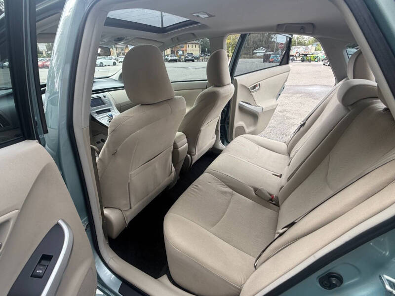 2013 Toyota Prius Three