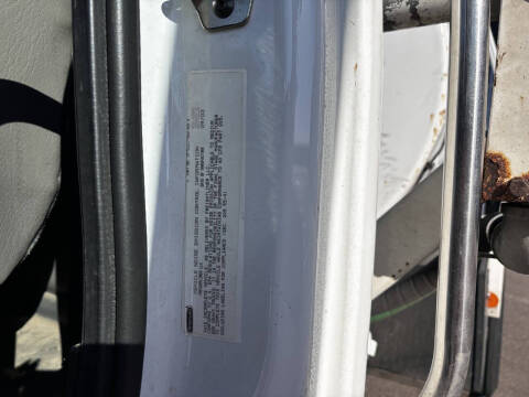 2004 Freightliner M2 106