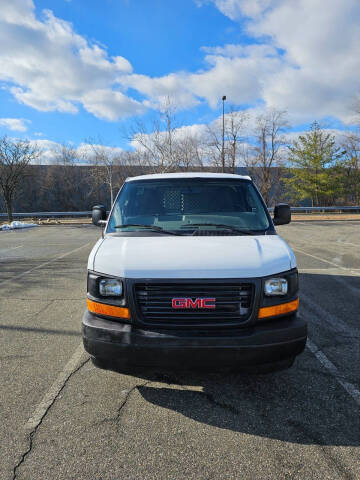 2017 GMC Savana 2500