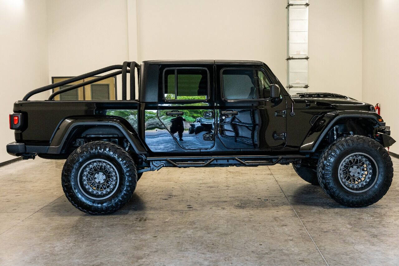 2020 JEEP Gladiator Pickup - $54,999