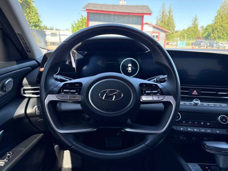 2023 Hyundai Elantra