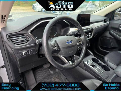 2020 Ford Escape SEL