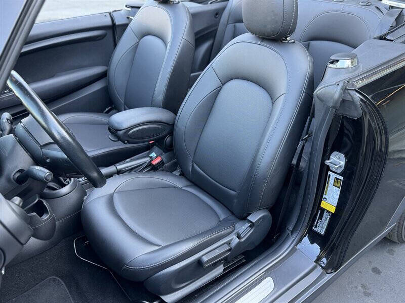 2019 MINI Convertible Cooper