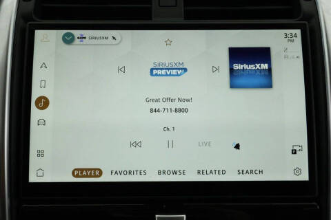 2024 Land Rover Discovery P300 S