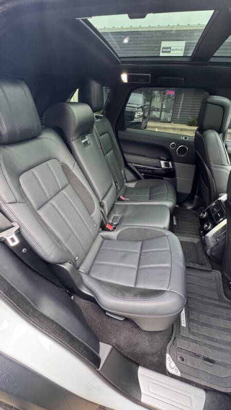 2020 Land Rover Range Rover Sport HST