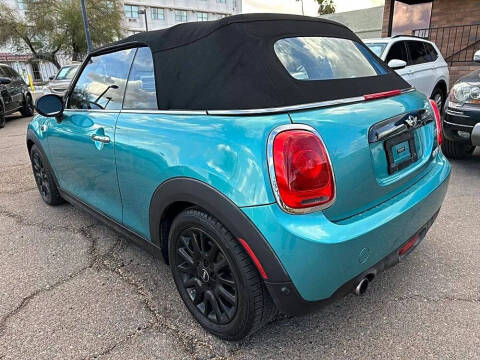 2017 MINI Convertible Cooper