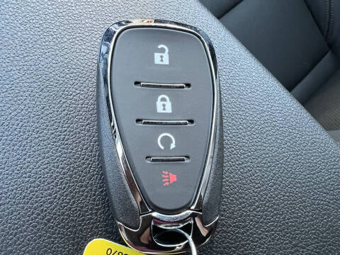 2025 Chevrolet Trax RS