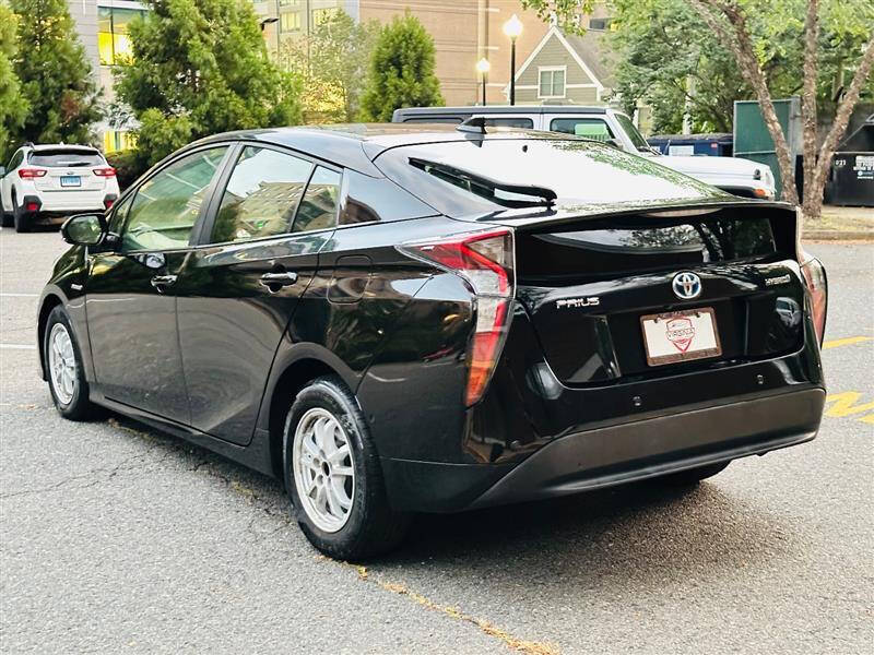 2018 Toyota Prius Two