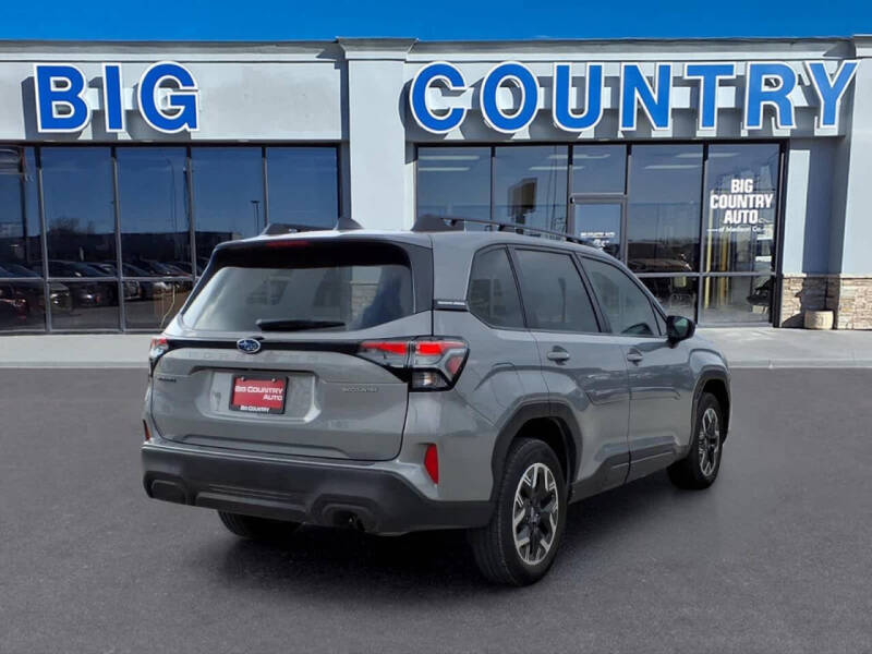 2025 Subaru Forester Premium