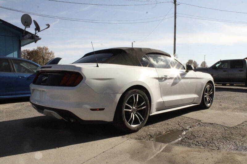 2017 Ford Mustang EcoBoost Premium