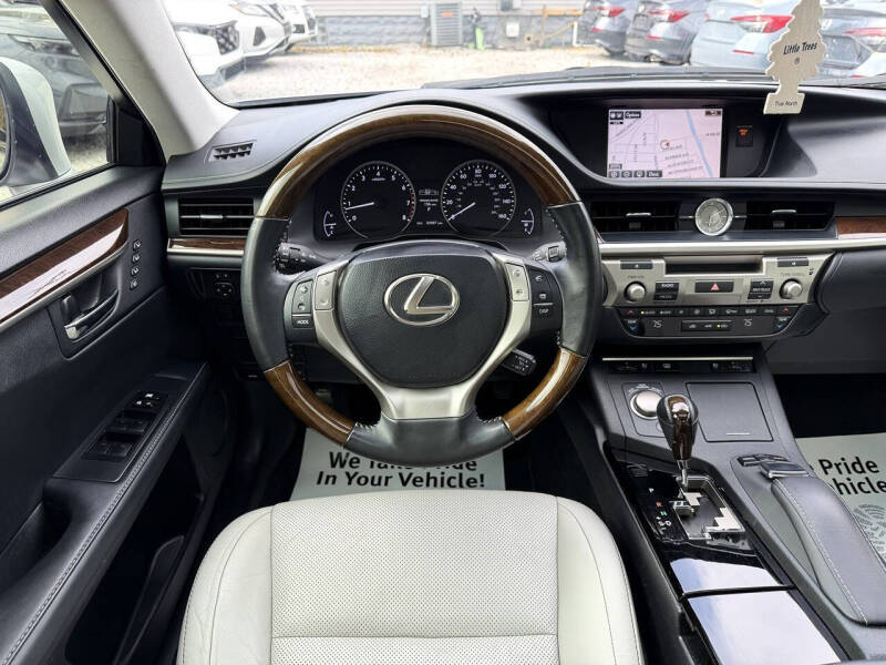 2015 Lexus ES 350