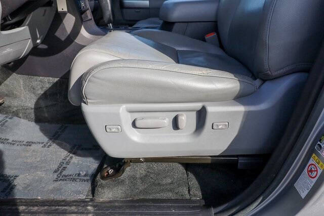 2018 Toyota Sequoia SR5