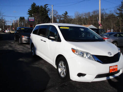 2017 Toyota Sienna L 7-Passenger