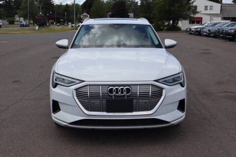 2021 Audi e-tron quattro Premium Plus