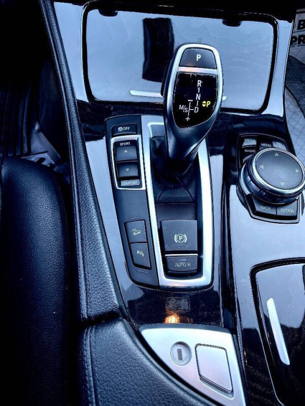 2016 BMW 5 Series 528i xDrive