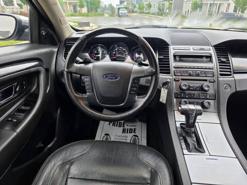 2010 Ford Taurus Limited