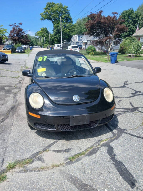 2007 Volkswagen New Beetle Convertible for sale at Reliable Motors in Seekonk MA