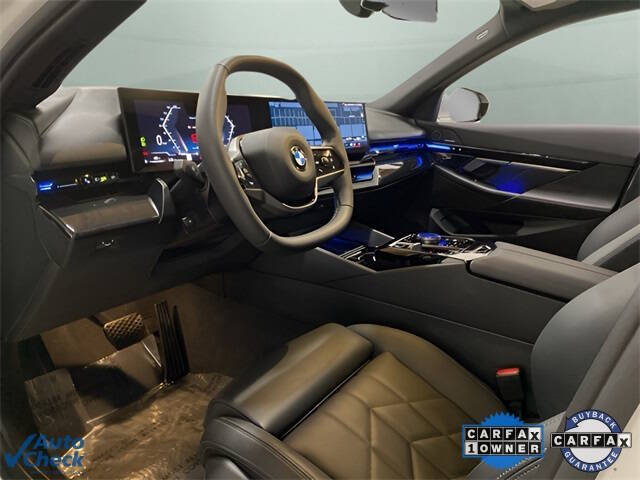 2025 BMW 5 Series 530i xDrive