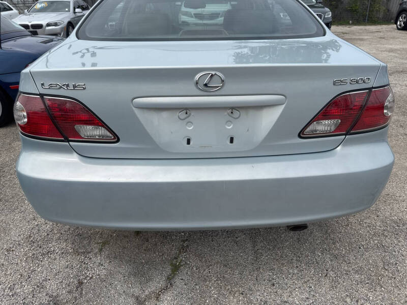 2002 Lexus ES 300