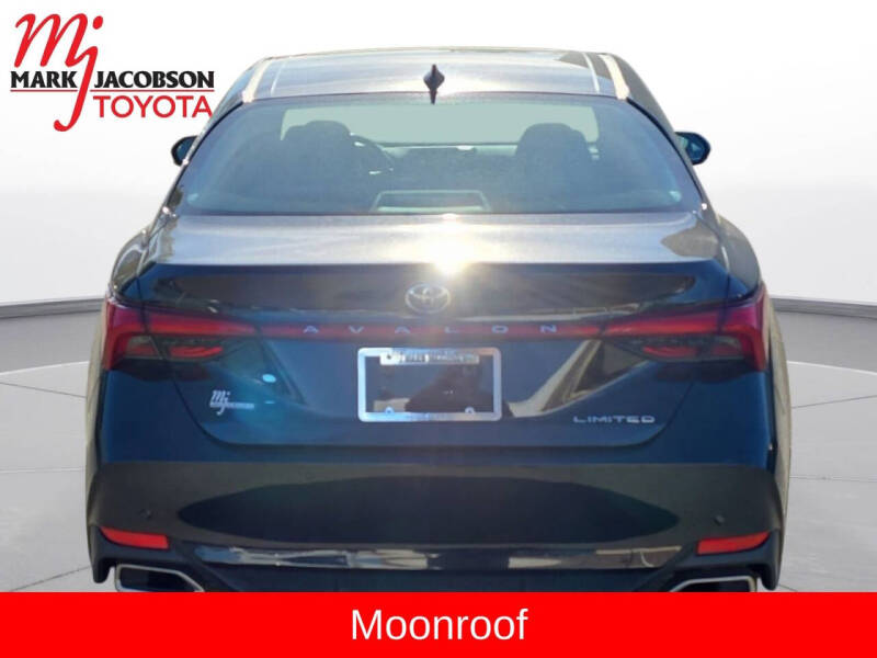 2021 Toyota Avalon Limited