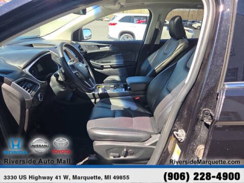 2020 Ford Edge Titanium