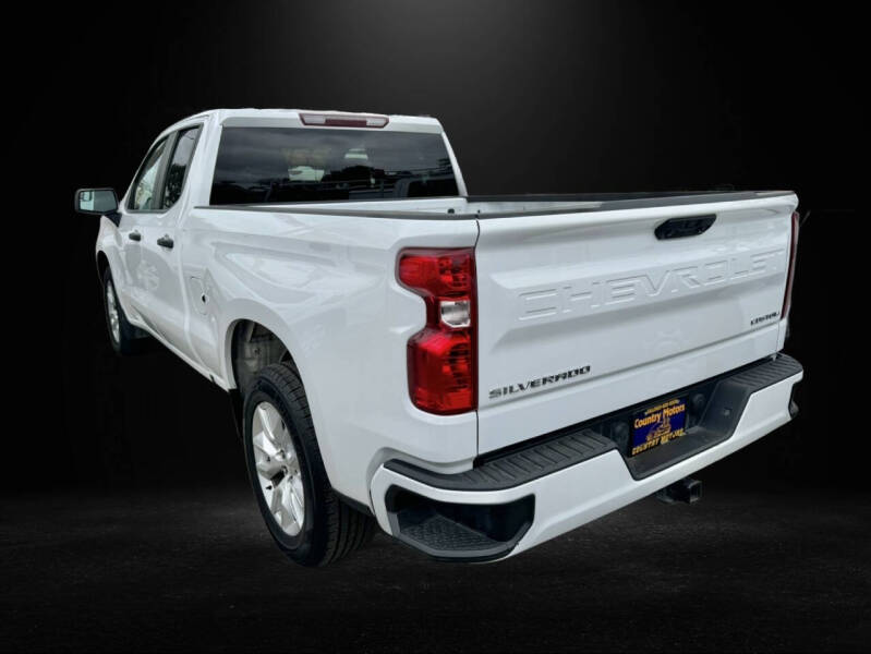 2022 Chevrolet Silverado 1500 Custom