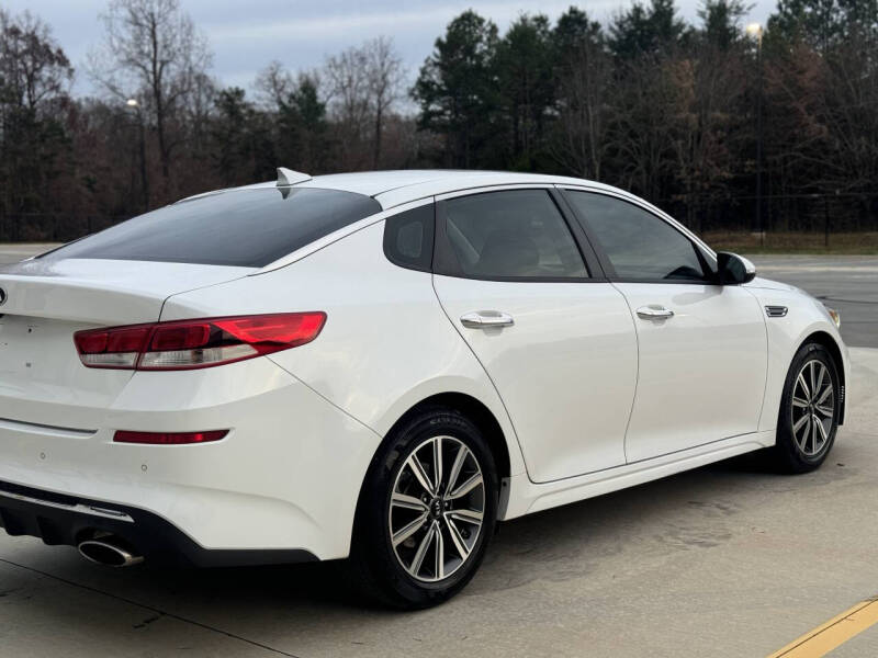 2019 Kia Optima LX