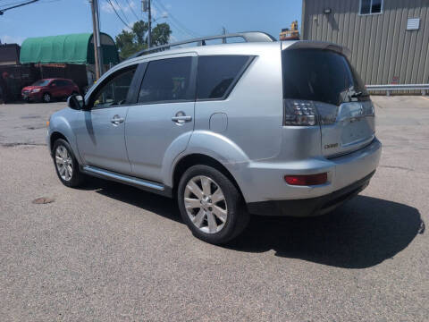 2012 Mitsubishi Outlander SE