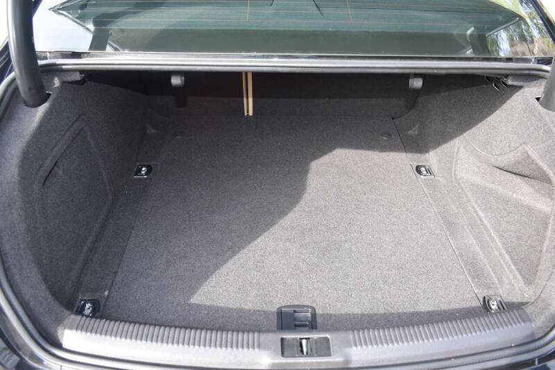 2014 Audi A4 2.0T quattro Premium