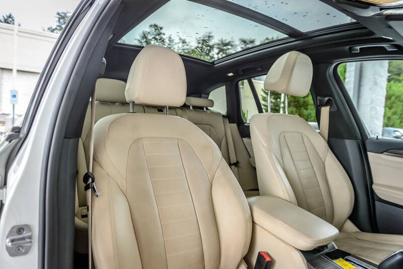 2018 BMW X3 M40i