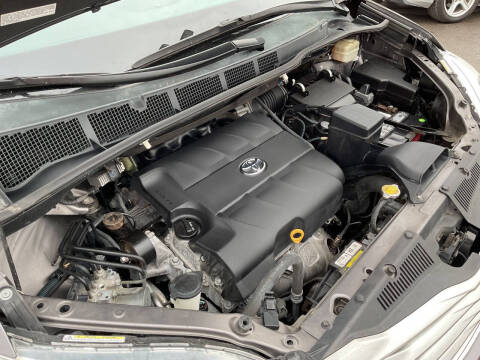 2015 Toyota Sienna Limited 7-Passenger