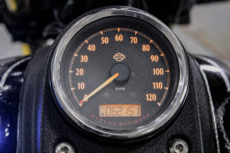 2012 Harley-Davidson Dyna Street Bob