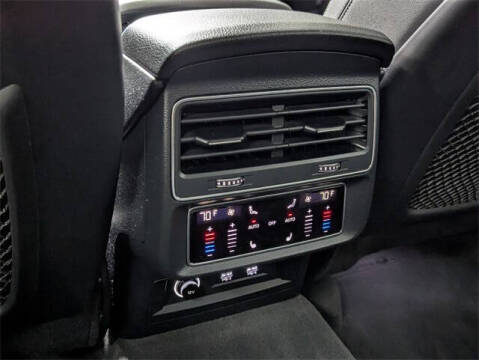 2019 Audi Q8 quattro Premium Plus 55 TFSI