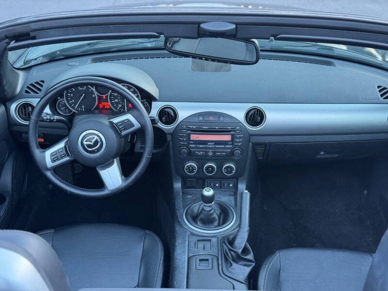 2011 Mazda MX-5 Miata Grand Touring