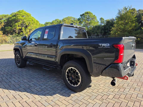2025 Toyota Tacoma TRD Off-Road HV