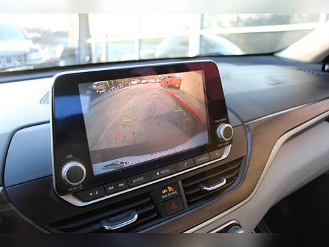 2023 Nissan Altima 2.5 SV