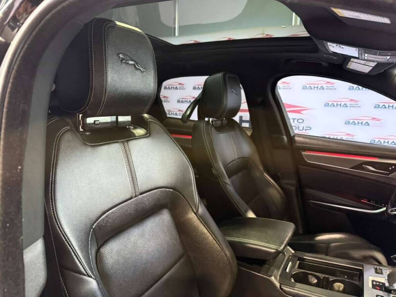 2023 Jaguar F-PACE P400 R-Dynamic S