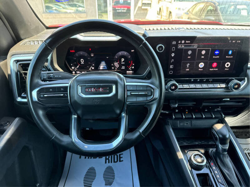 2025 GMC Canyon Elevation