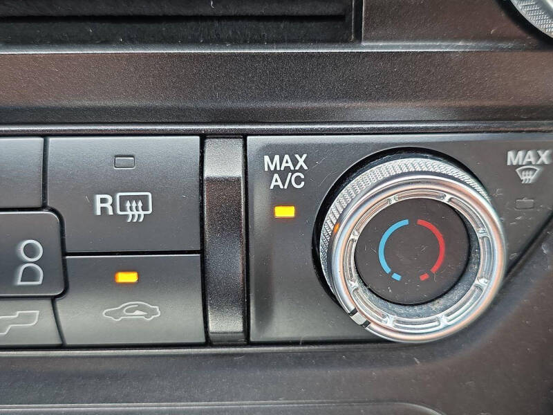 2015 Ford Mustang V6