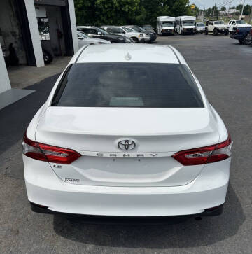 2020 Toyota Camry LE