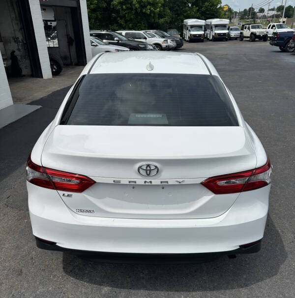 2020 Toyota Camry LE